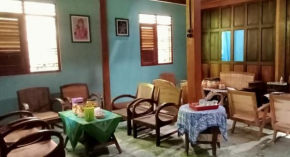 Njati Homestay Syariah by Luxury Degree